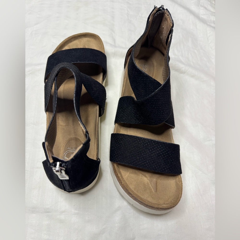 Women's Black Sandals